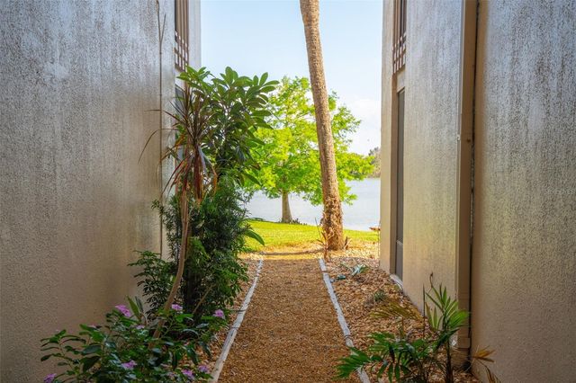 574 ORANGE DRIVE 76, Altamonte Springs, FL 32701