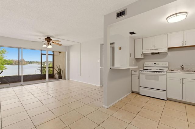 574 ORANGE DRIVE 76, Altamonte Springs, FL 32701