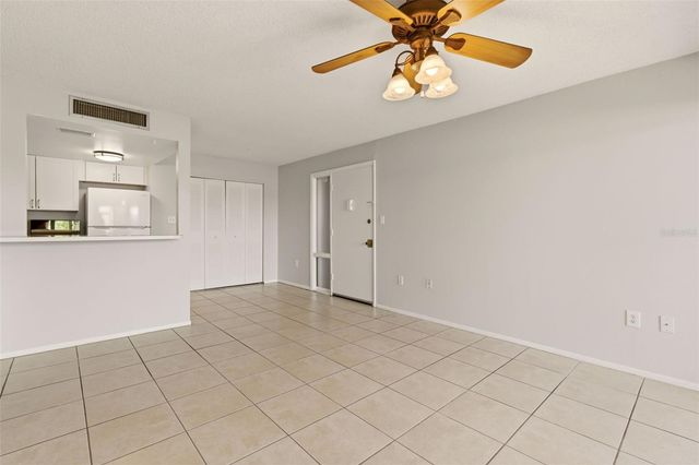 574 ORANGE DRIVE 76, Altamonte Springs, FL 32701
