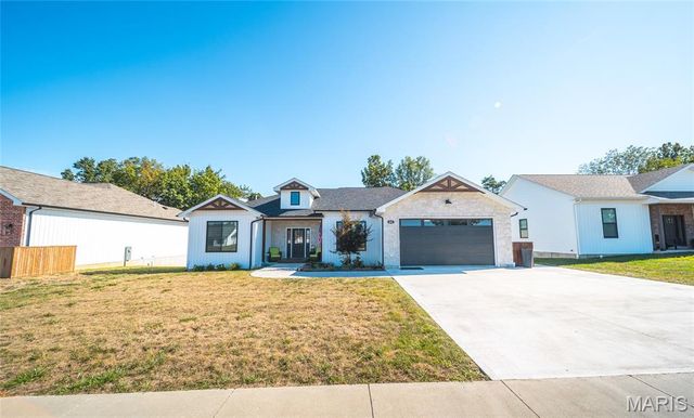 231 Sunny Drive, Rolla, MO 65401