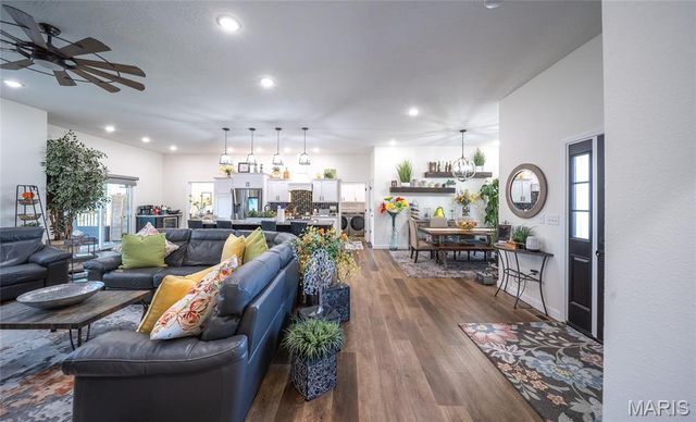 231 Sunny Drive, Rolla, MO 65401