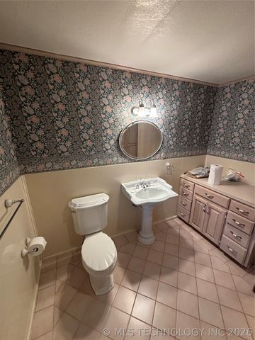 504 N D Avenue, Cleveland, OK 74020