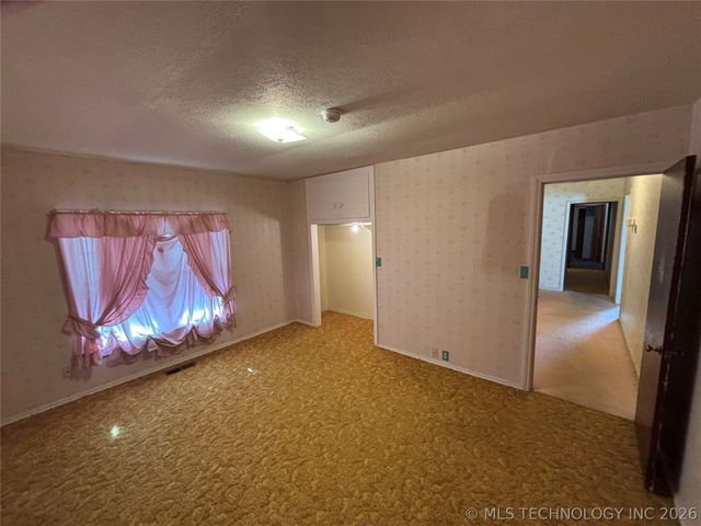 504 N D Avenue, Cleveland, OK 74020