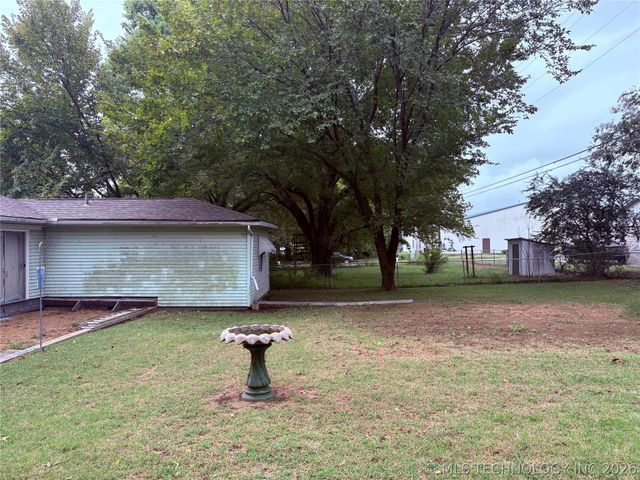 504 N D Avenue, Cleveland, OK 74020
