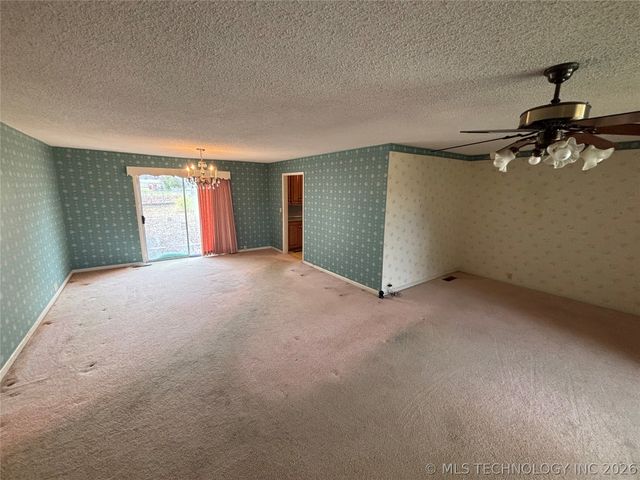 504 N D Avenue, Cleveland, OK 74020