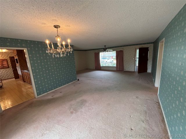 504 N D Avenue, Cleveland, OK 74020