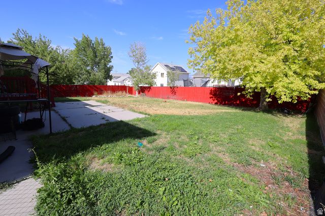 4345 S LONG VALLEY DR, West Valley City, UT 84128