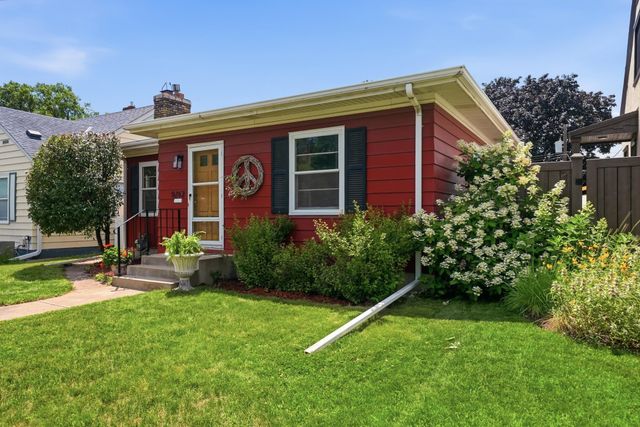 5752 23rd Avenue S, Minneapolis, MN 55417