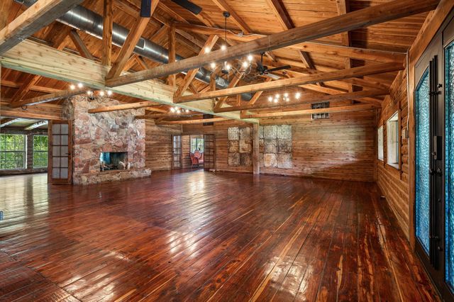 10525 N State Highway 78, Ravenna, TX 75476