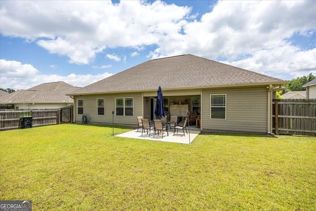 207 Creek Ridge Drive, Warner Robins, GA 31088