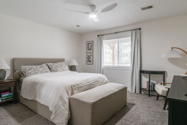 1361 S Village Circle, Kalamazoo, MI 49009