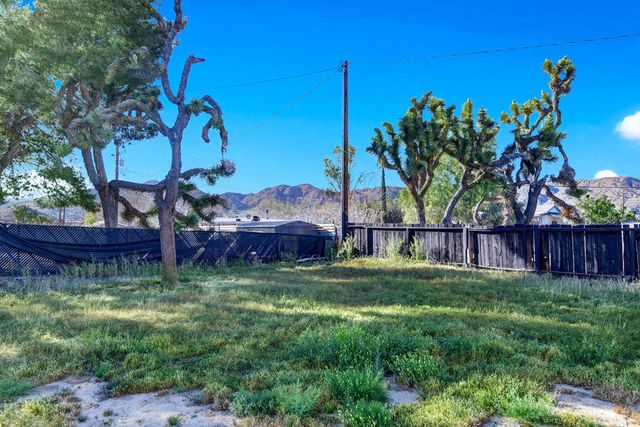 7780 Jemez Trail, Yucca Valley, CA 92284