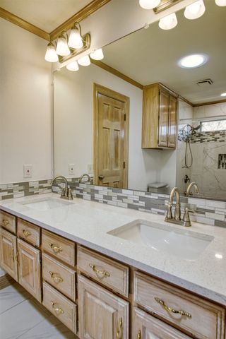 4564 Hitching Post Lane, Plano, TX 75024