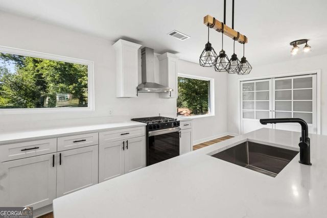 2799 Hermosa Drive, Decatur, GA 30034