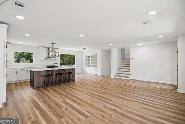 2799 Hermosa Drive, Decatur, GA 30034