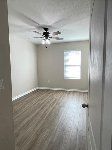 572 NOVA DRIVE, Davenport, FL 33837