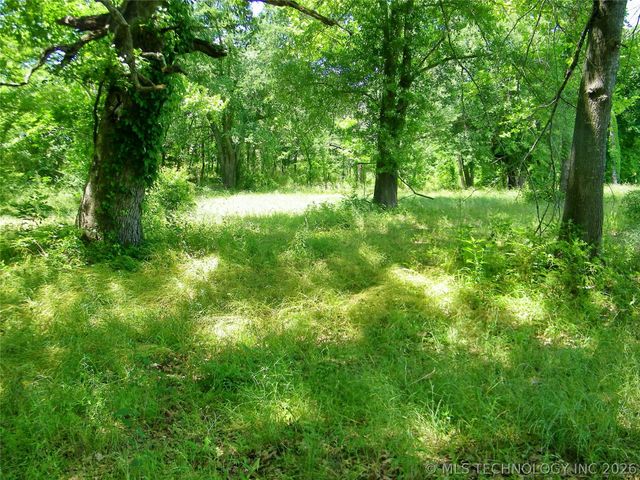 405362 E 1235 Road, Eufaula, OK 74432