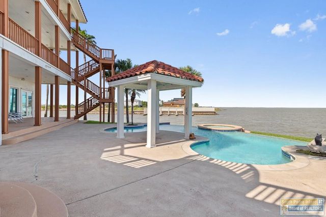 1208 North Shore, Port Isabel, TX 78578