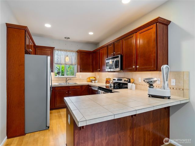 4678 Strathmore Circle SW, Port Orchard, WA 98367