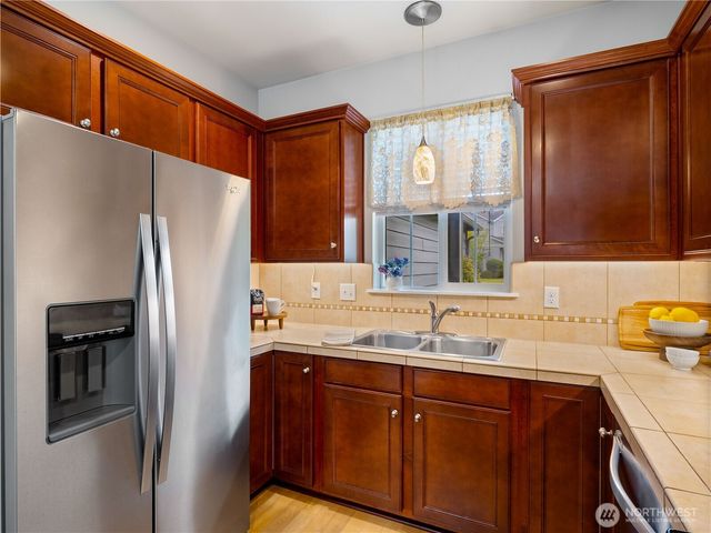 4678 Strathmore Circle SW, Port Orchard, WA 98367