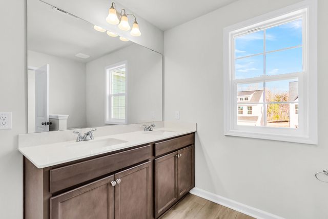 227 Central Creek Drive, Goose Creek, SC 29445