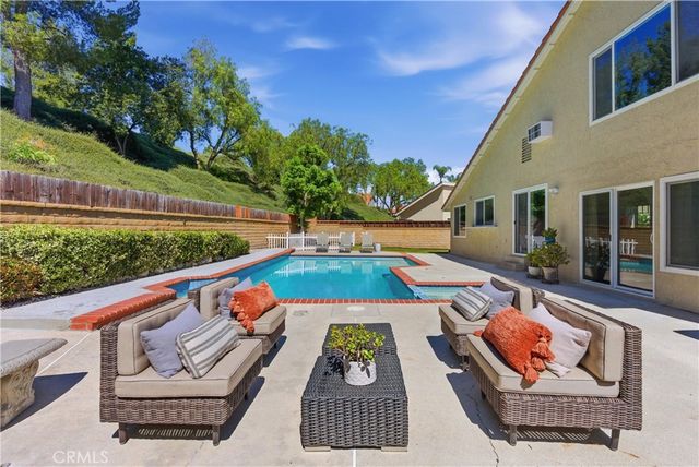 27341 Becedas, Mission Viejo, CA 92691