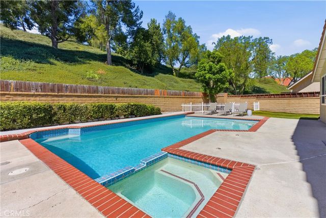 27341 Becedas, Mission Viejo, CA 92691