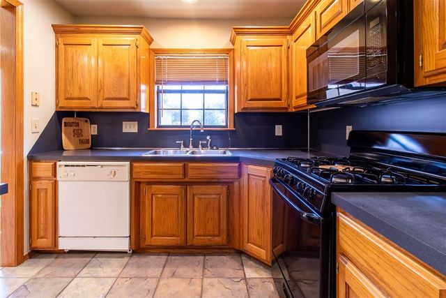 912 Birch Street, Wellston, OK 74881