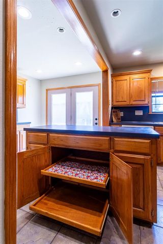 912 Birch Street, Wellston, OK 74881