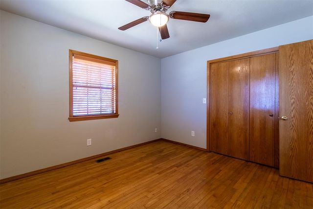 912 Birch Street, Wellston, OK 74881