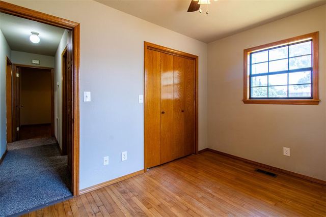 912 Birch Street, Wellston, OK 74881