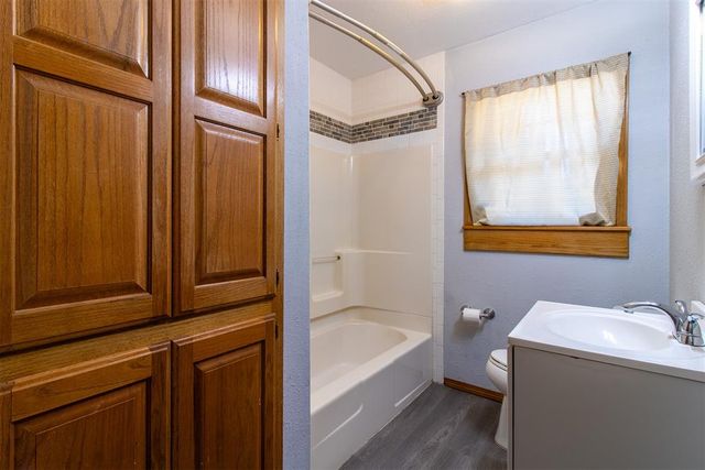 912 Birch Street, Wellston, OK 74881