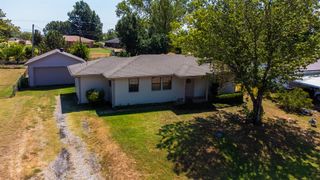 912 Birch Street, Wellston, OK 74881