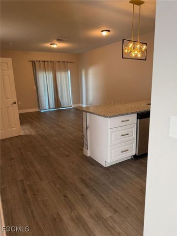 4644 25th ST SW, Lehigh Acres, FL 33973