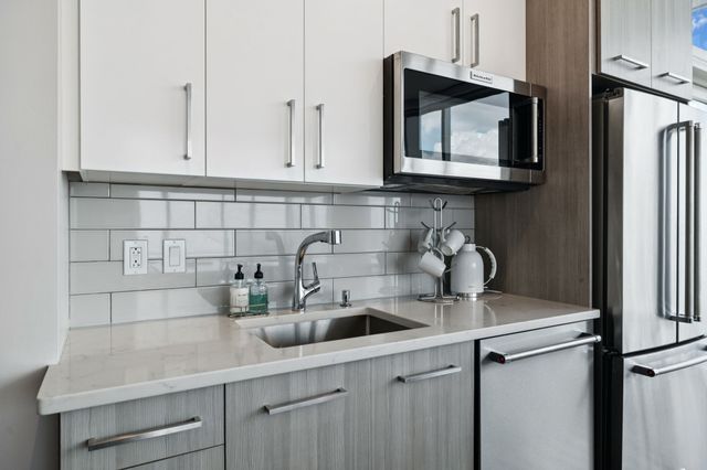 515 Church St Unit 3704, Nashville, TN 37219