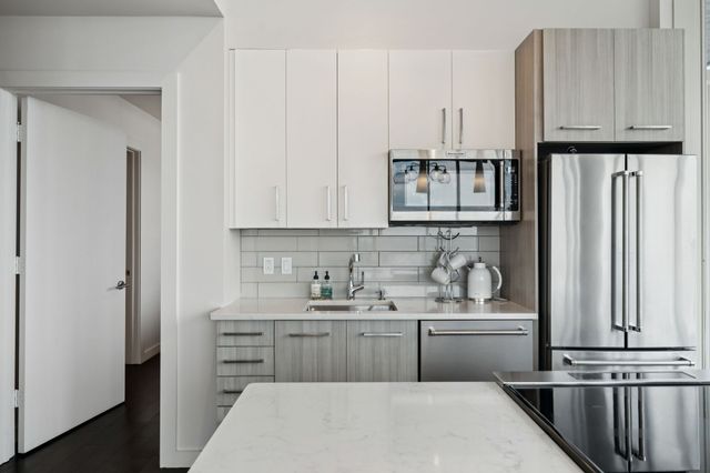 515 Church St Unit 3704, Nashville, TN 37219