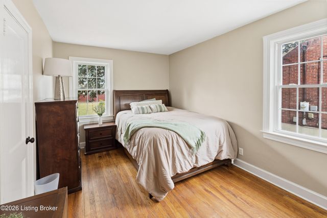 2132 Glenworth Ave, Louisville, KY 40218