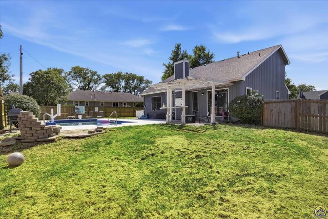 2734 SW Stutley RD, Topeka, KS 66614