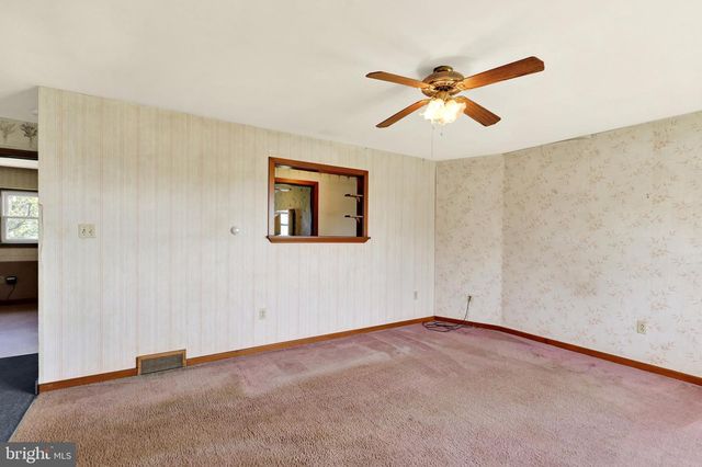 8893 ALLENTOWN PIKE, Fleetwood, PA 19522
