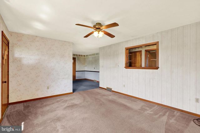8893 ALLENTOWN PIKE, Fleetwood, PA 19522