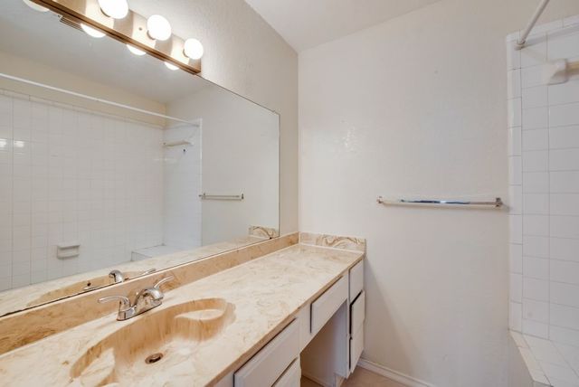 336 Melrose Drive 18C, Richardson, TX 75080