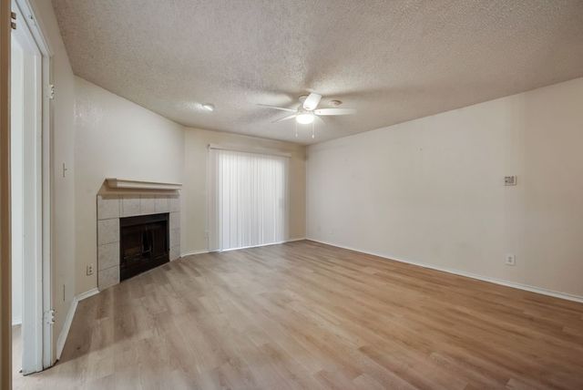 336 Melrose Drive 18C, Richardson, TX 75080