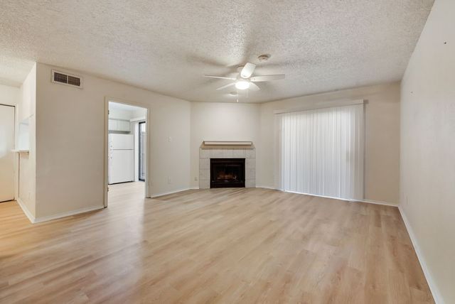 336 Melrose Drive 18C, Richardson, TX 75080