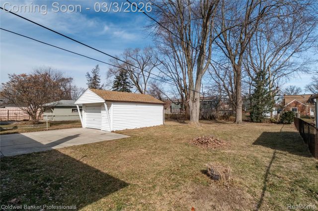 22617 Oconnor Street, St. Clair Shores, MI 48080