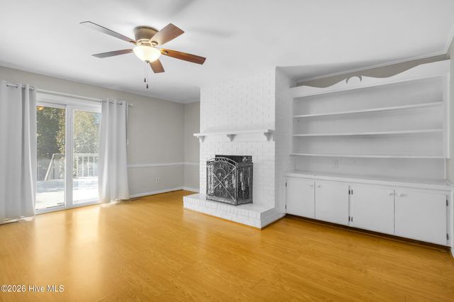 609 Edgehill Road, Trent Woods, NC 28562