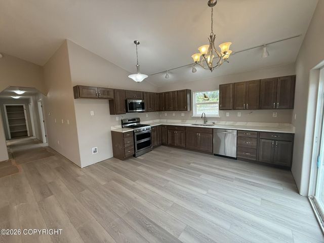 2561 S Ridgecrest Road, Wasilla, AK 99623