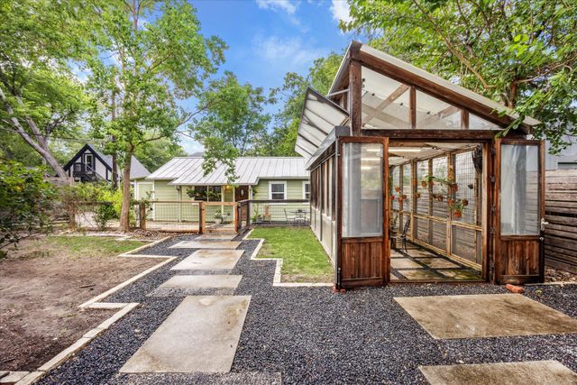 1106 Fairmount Ave, Austin, TX 78704