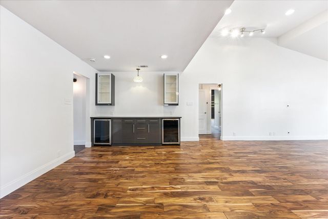 1106 Fairmount Ave, Austin, TX 78704