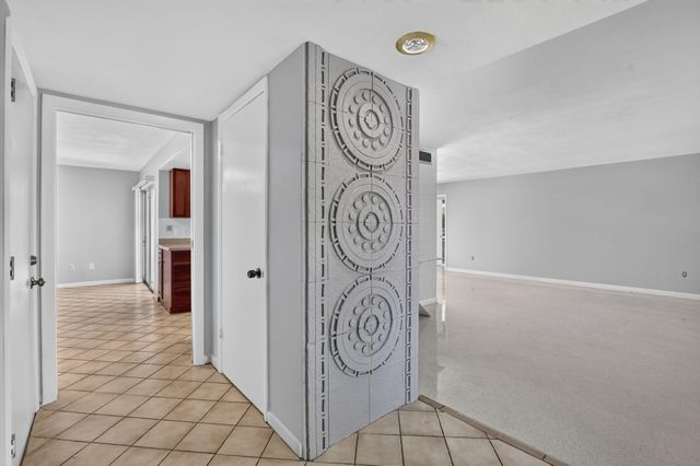 200 NW 11th Avenue, Boca Raton, FL 33486