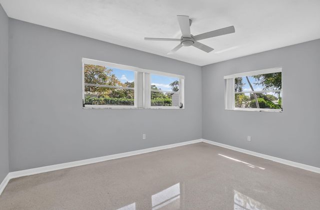 200 NW 11th Avenue, Boca Raton, FL 33486